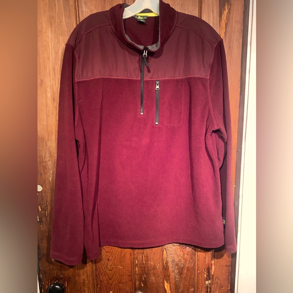 G.H. Bass & Co. fleece pullover size XL!
